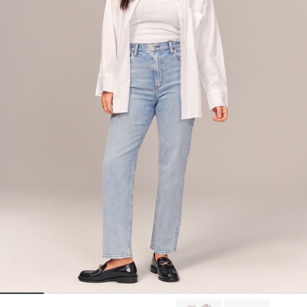 The Ankle Straight Ultra High Rise Curve Love by Abercrombie